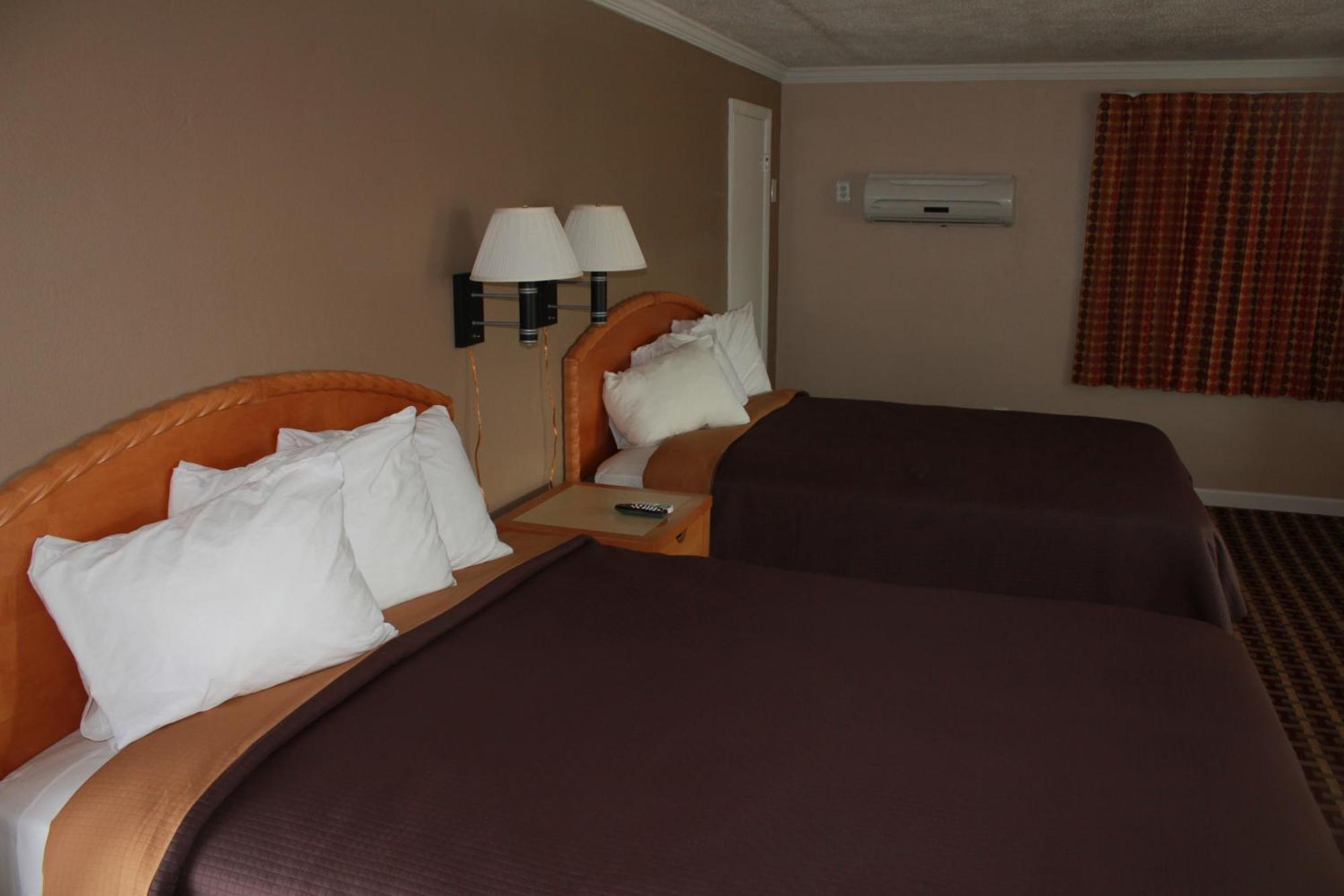 Cape Cod Inn Хианнис Экстерьер фото